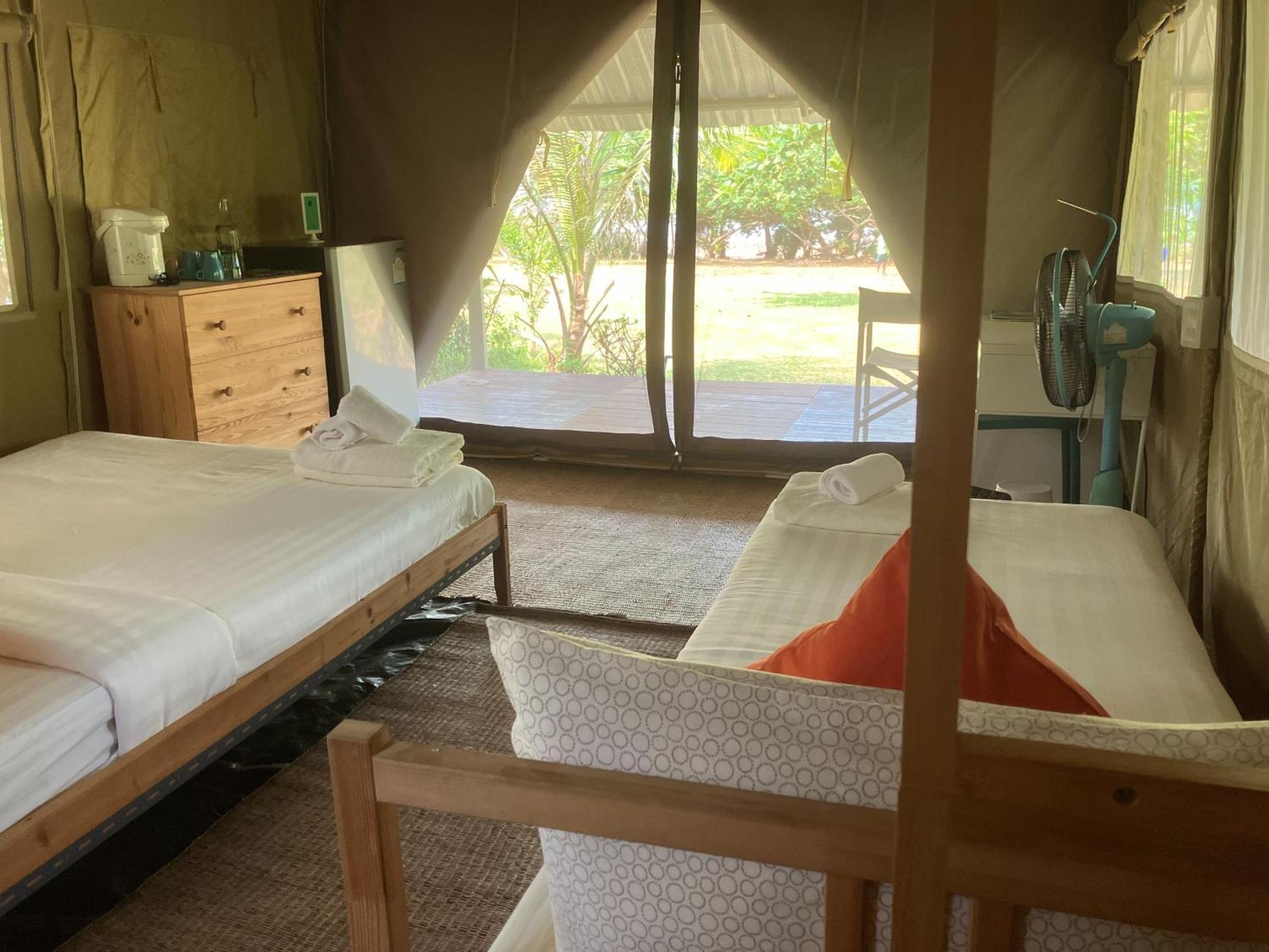 Naivacha Tent Koh Mak Buitenkant foto