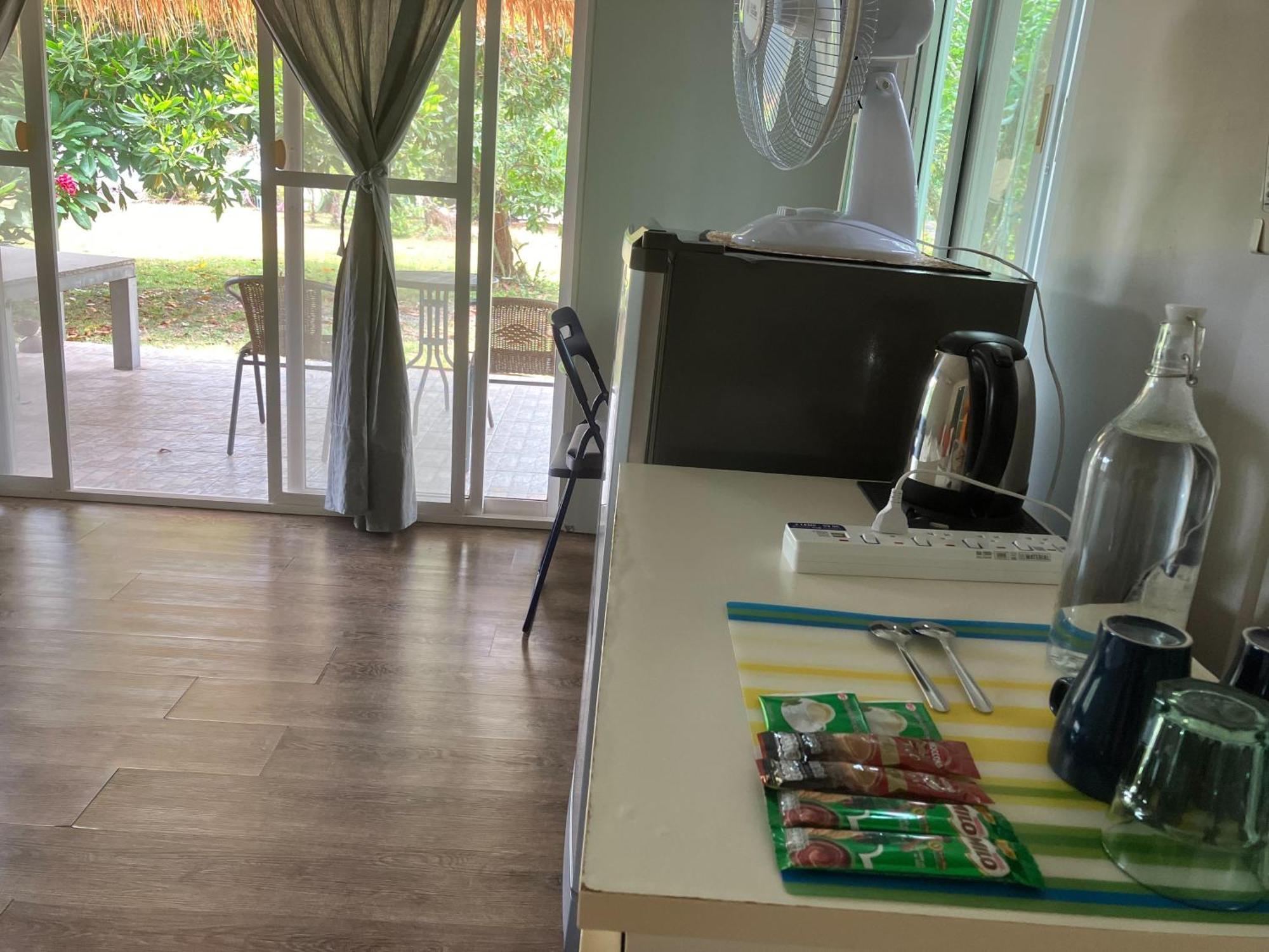 Naivacha Tent Koh Mak Buitenkant foto